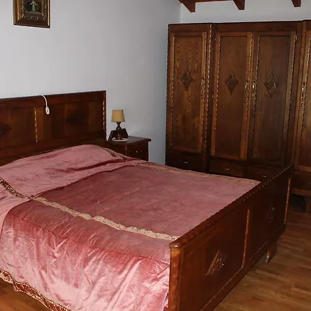 Rustico Grande Terreno Holiday home *